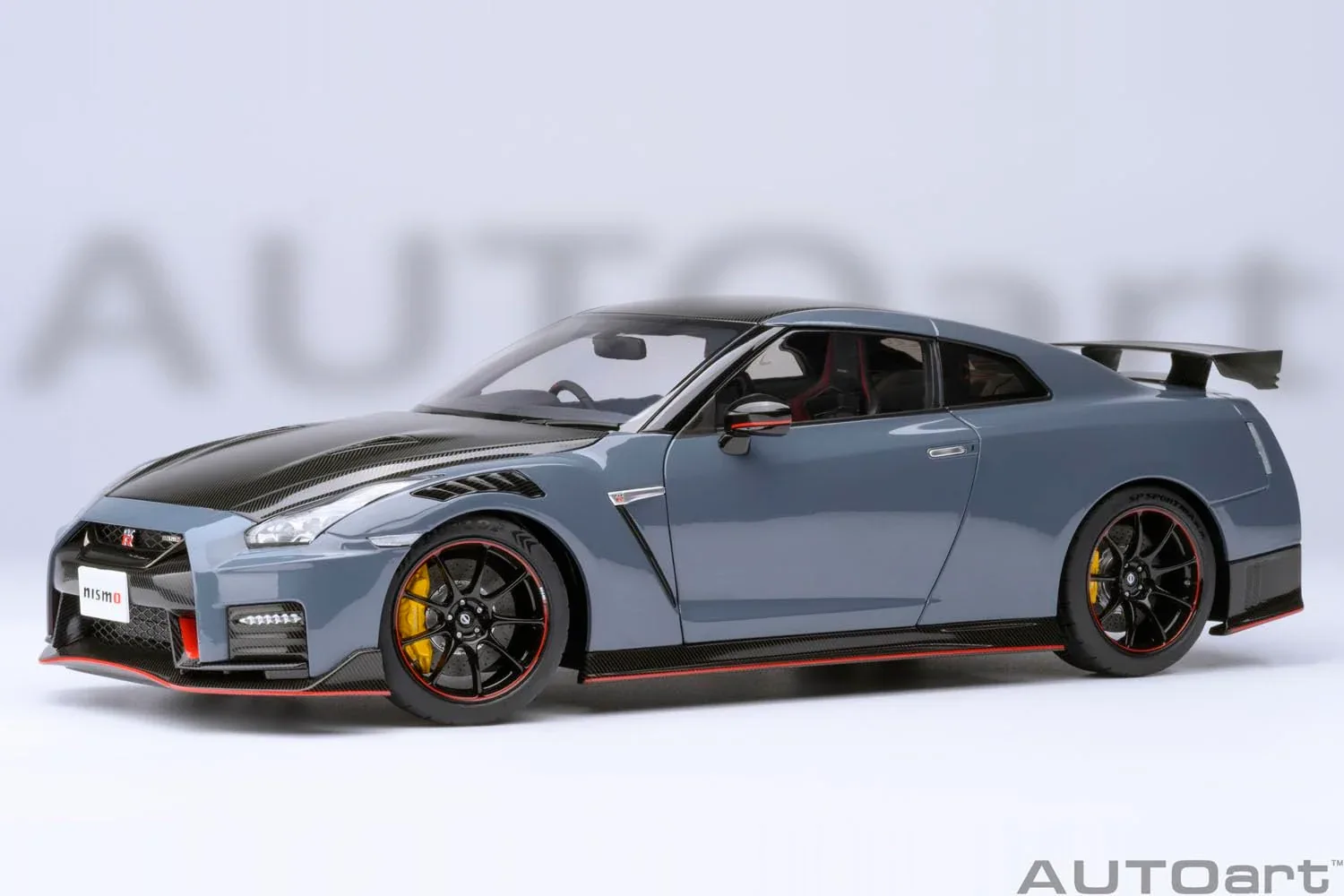 Autoart 1/18 Nissan GT-R R35 Nismo Stealth Gray Special Edition Model - Image 2