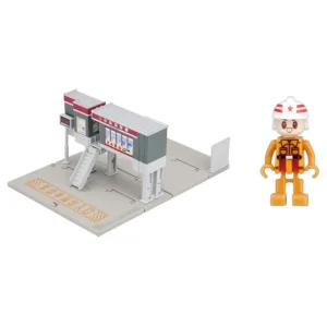 Takara Tomy Tomica Town Fire Station Miniature Car Toy With Firefighters Age 3+